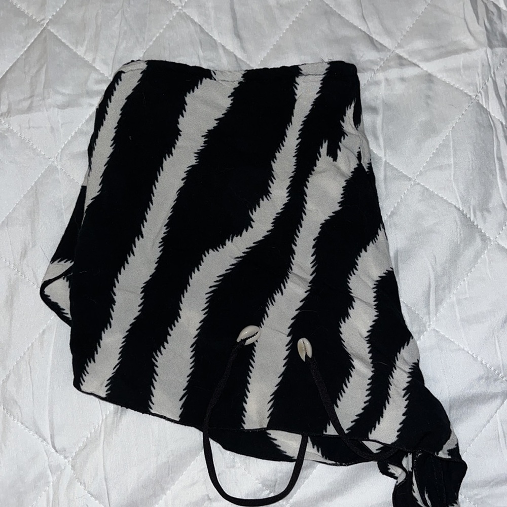 INDAH basso zebra shorts - Picture 6 of 10